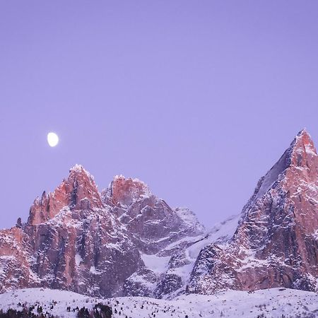 Hotel Mont-Blanc Шамони Екстериор снимка